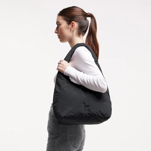 Cloud Shoulder Bag - black