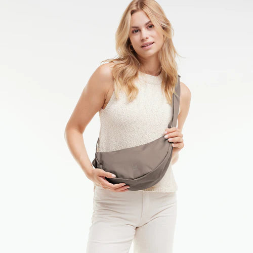 Moon Bag klein - monochrome oyster