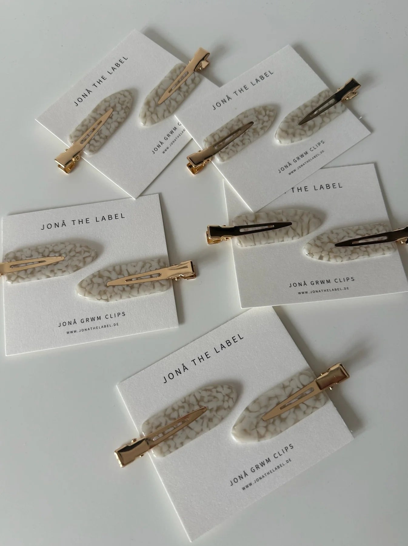 GRWM CLIPS - snowflake