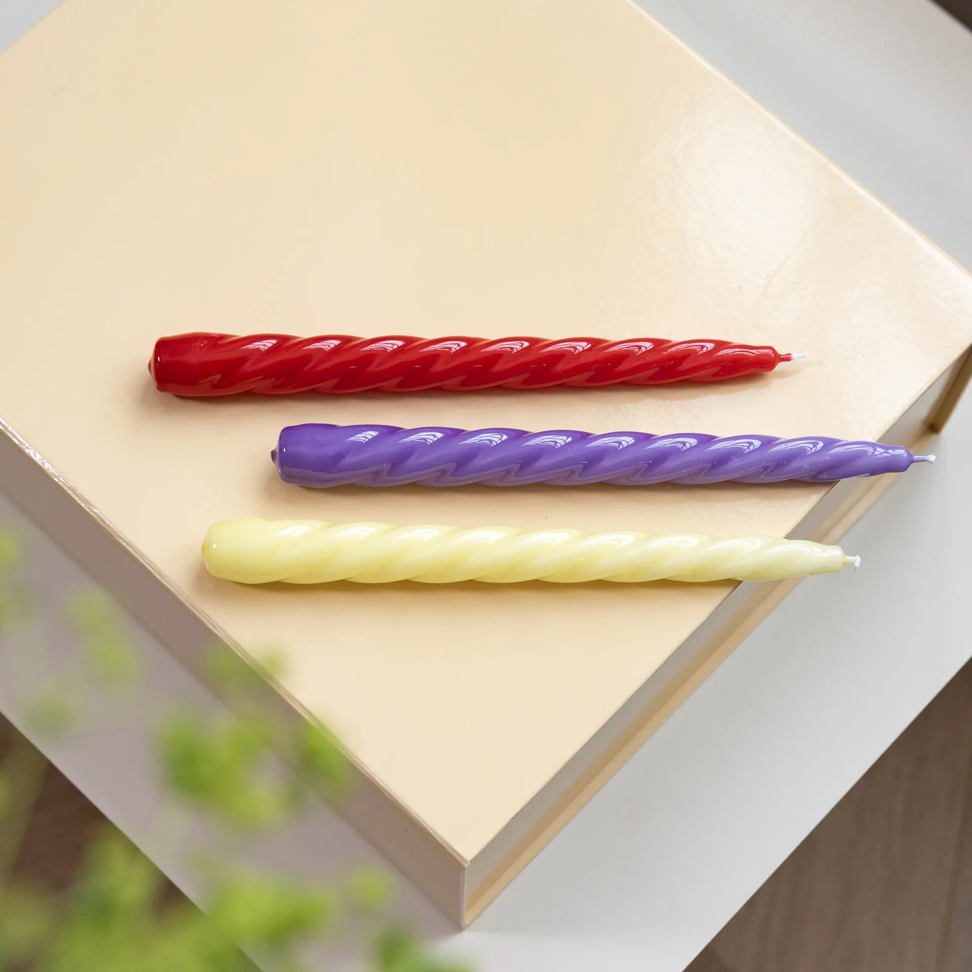 Kerzen Bravo 3er-Set - creme/rot/lila