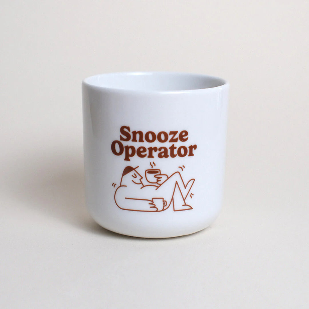 Porzellanbecher ´Snooze Operator`
