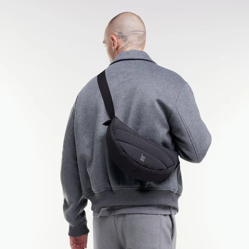 Puffer Moon Bag Small  -black